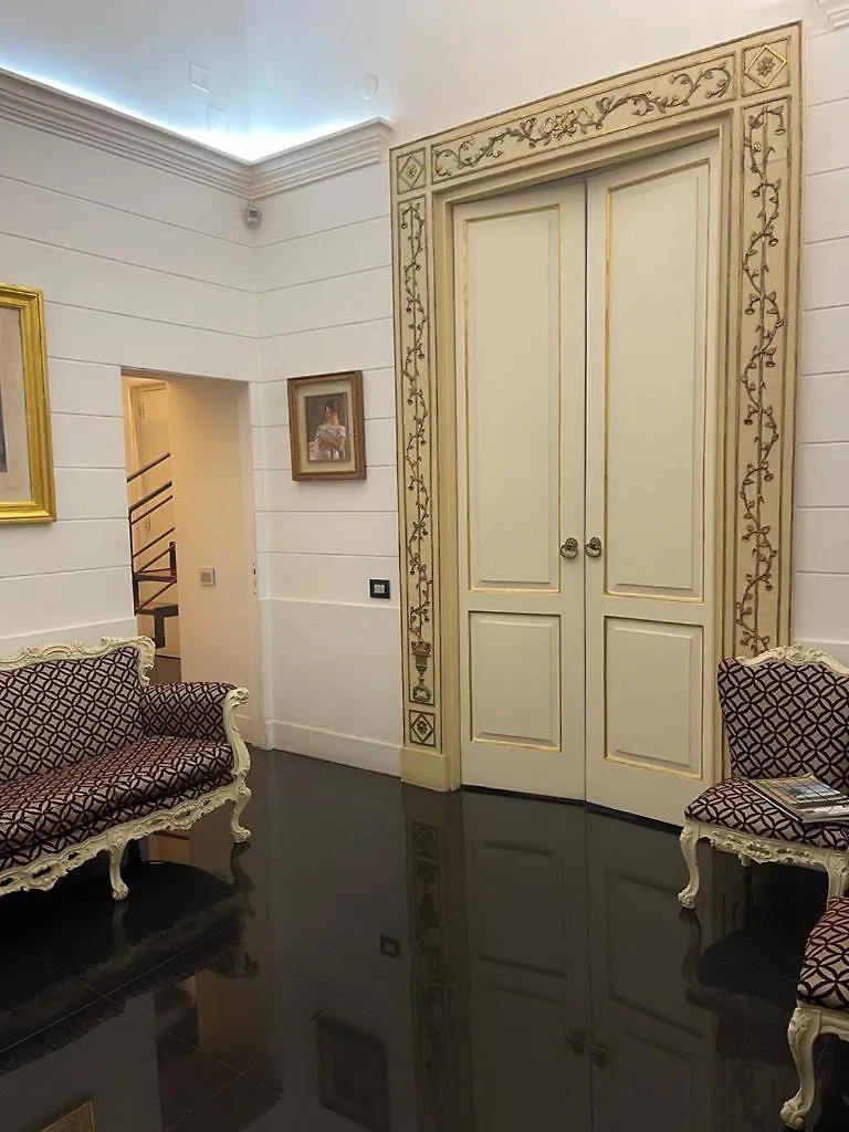 Suite Del Plebiscito Napoli 0*,  Italia