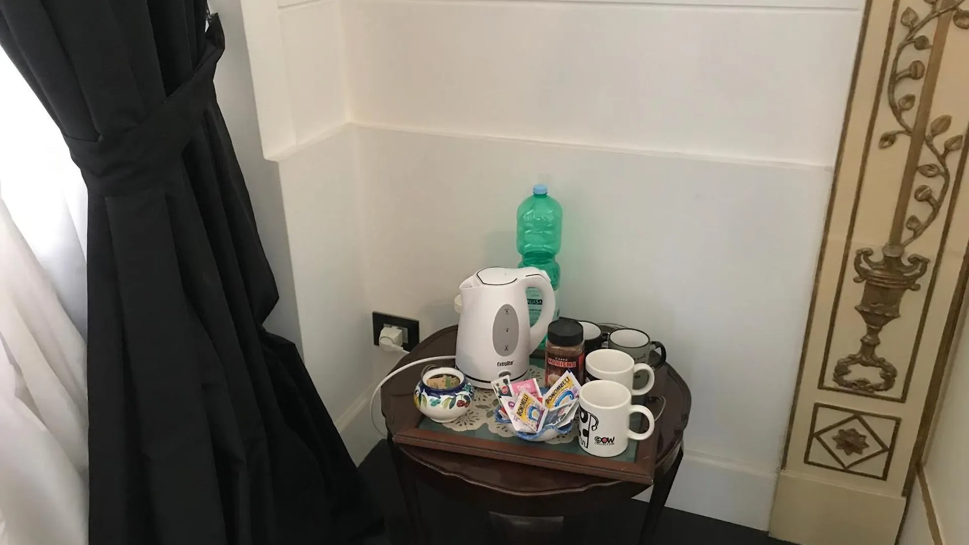 Suite Del Plebiscito Napoli 0*,  Italia