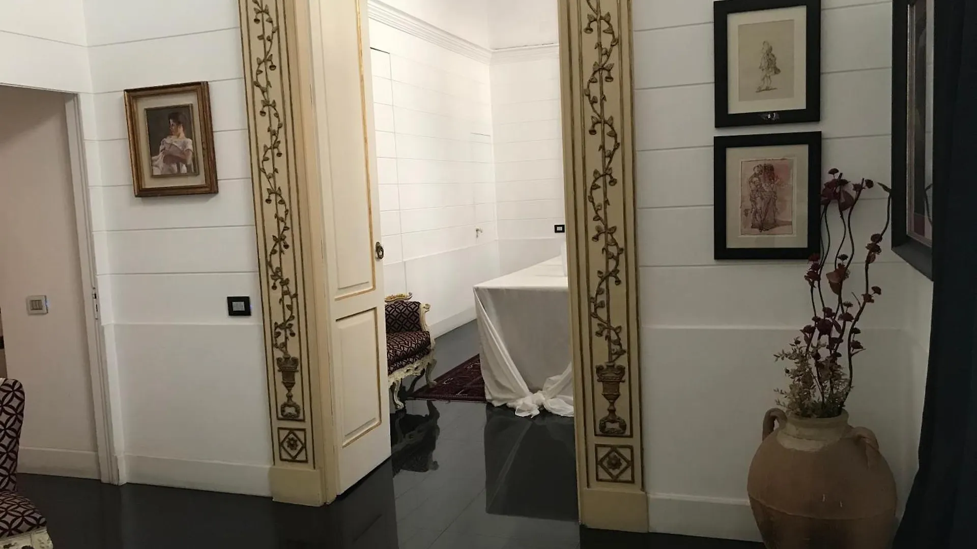 Suite Del Plebiscito Napoli Italia